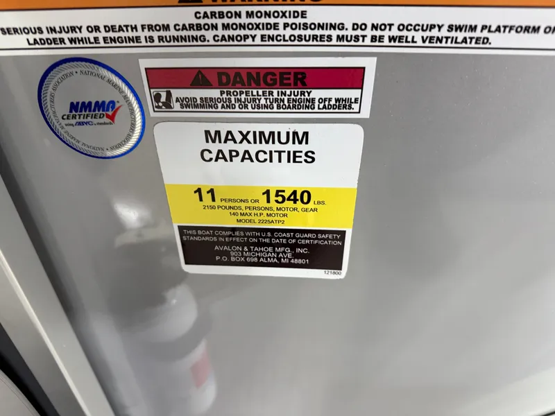 Slide: The Image of Tahoe LTZ 2385 Swingback (VRL) Pontoon & Honda 4-Stroke EFI 2025 - 16