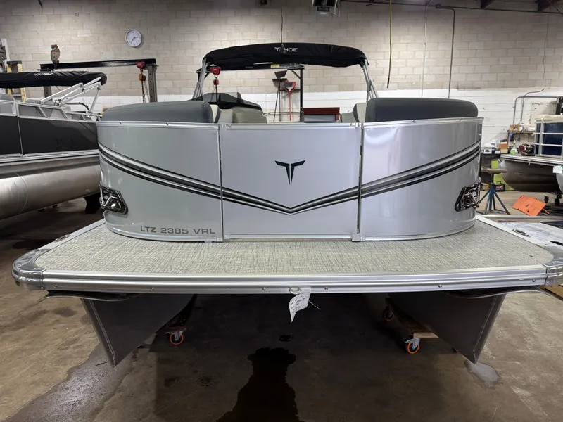 Slide: The Image of Tahoe LTZ 2385 Swingback (VRL) Pontoon & Honda 4-Stroke EFI 2025 - 36