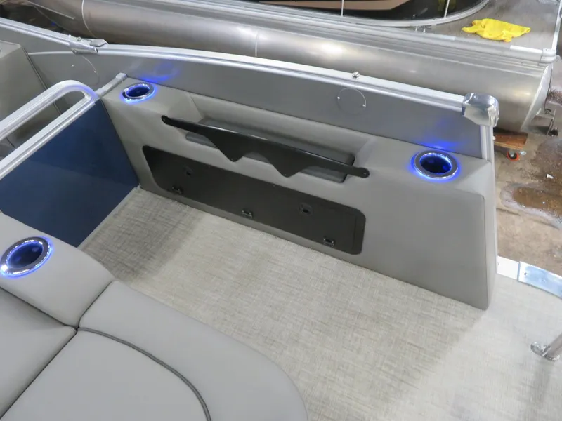 Slide: The Image of Tahoe Cascade 115HP VRB 2385 Swinback Pontoon 2024 - 24