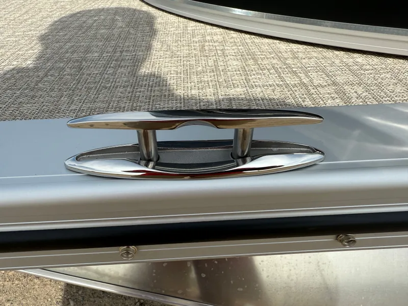 Slide: The Image of Tahoe LTZ 2385 Swingback (VRB) & Honda 4-Stroke EFI 2025 - 34