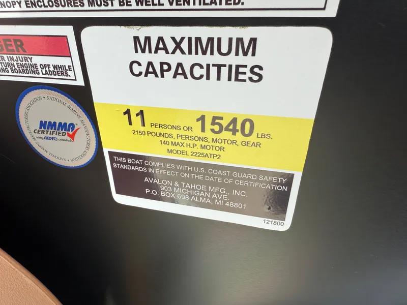 Slide: The Image of Tahoe LTZ 2385 Swingback (VRB) & Honda 4-Stroke EFI 2025 - 16