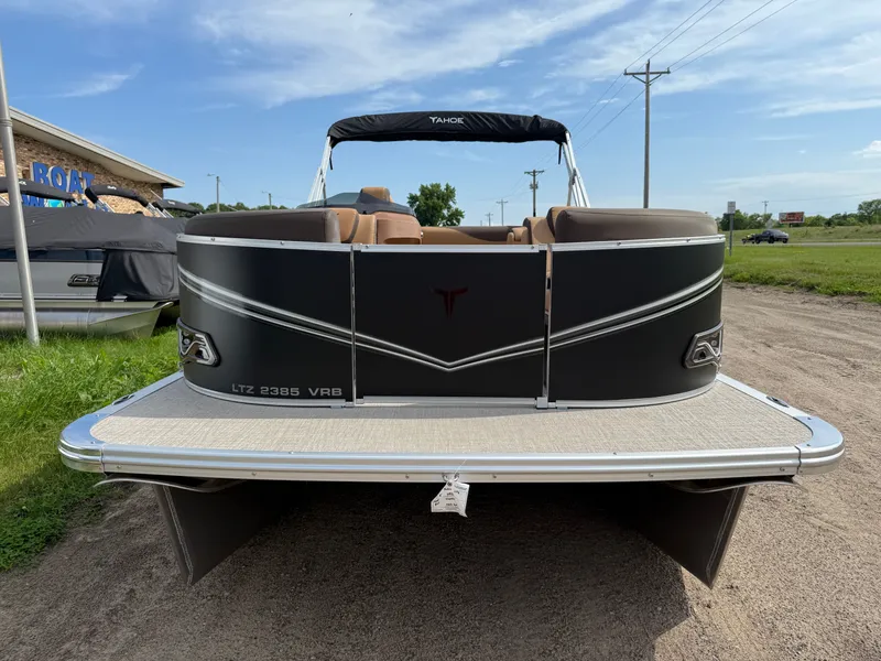 Slide: The Image of Tahoe LTZ 2385 Swingback (VRB) & Honda 4-Stroke EFI 2025 - 33