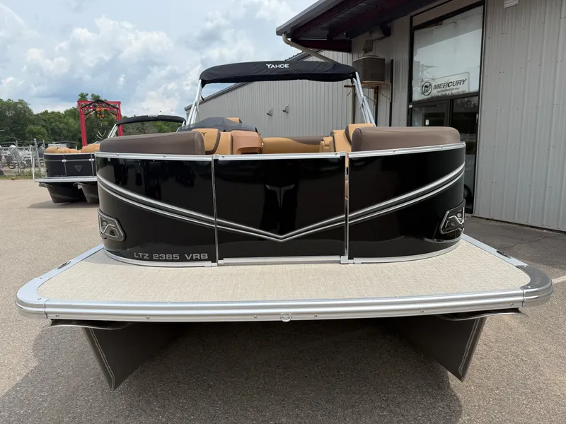 Slide: The Image of Tahoe LTZ 2385 Swingback (VRB) & Honda 4-Stroke EFI 2025 - 34