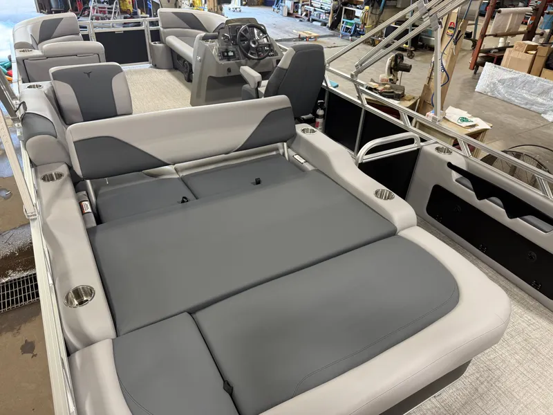 Slide: The Image of 2025 Tahoe Sport 2385 Swingback boat interior with Honda 4-Stroke EFI engine. - 20