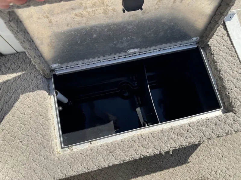 Slide: The Image of Lowe Suncruiser Trinidad 204 2005 - 20