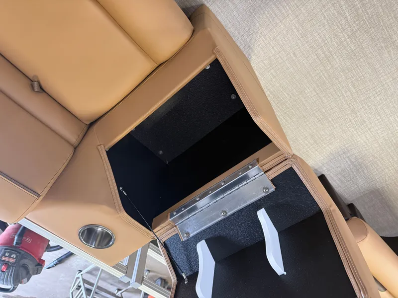 Slide: The Image of Tahoe Sport 2385 Rear Fish & Honda 4-Stroke EFI 2026 - 30