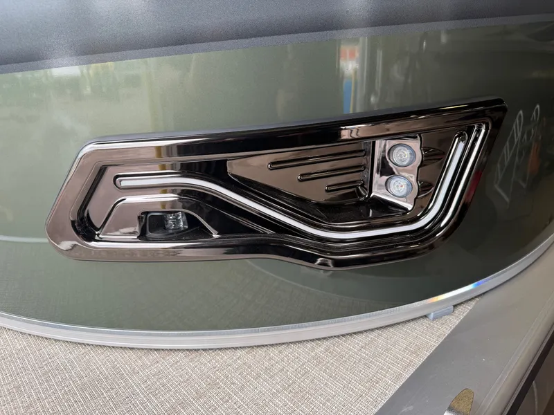 Slide: The Image of Tahoe Sport 2385 Rear Fish & Honda 4-Stroke EFI 2026 - 36