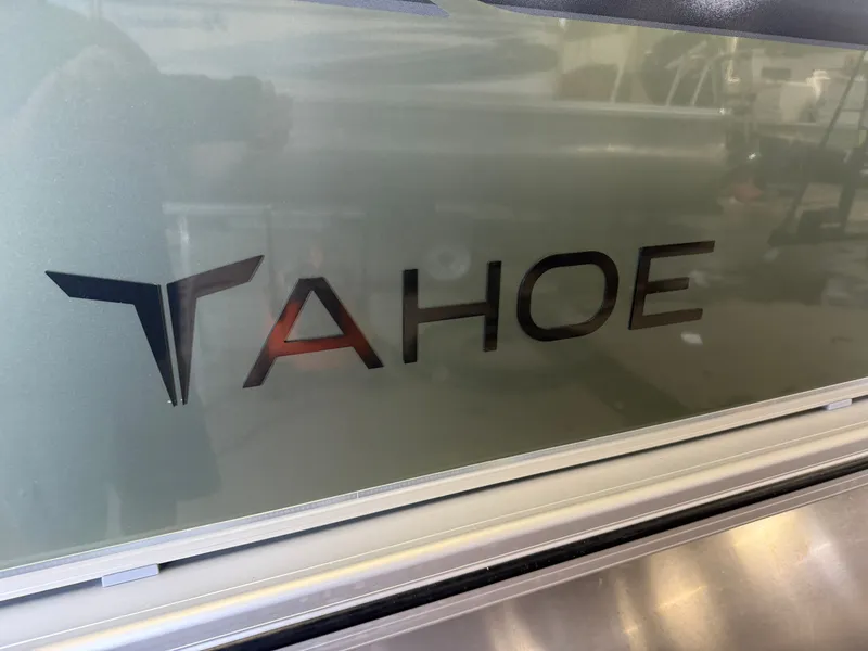 Slide: The Image of Tahoe Sport 2385 Rear Fish & Honda 4-Stroke EFI 2026 - 38