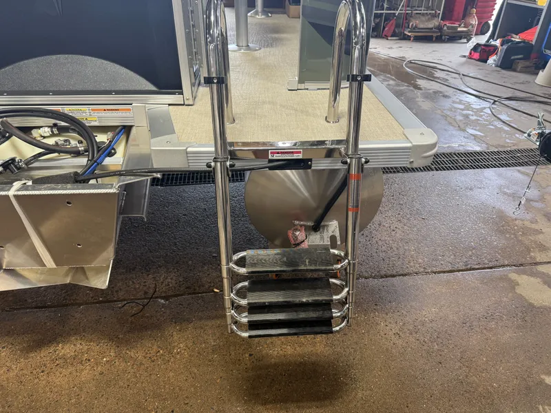 Slide: The Image of Tahoe Sport 2385 Rear Fish & Honda 4-Stroke EFI 2026 - 43