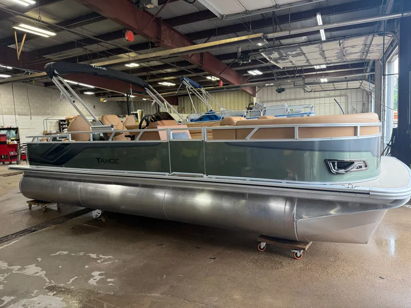 Slide: The Image of Tahoe Sport 2385 Rear Fish & Honda 4-Stroke EFI 2026 - 45