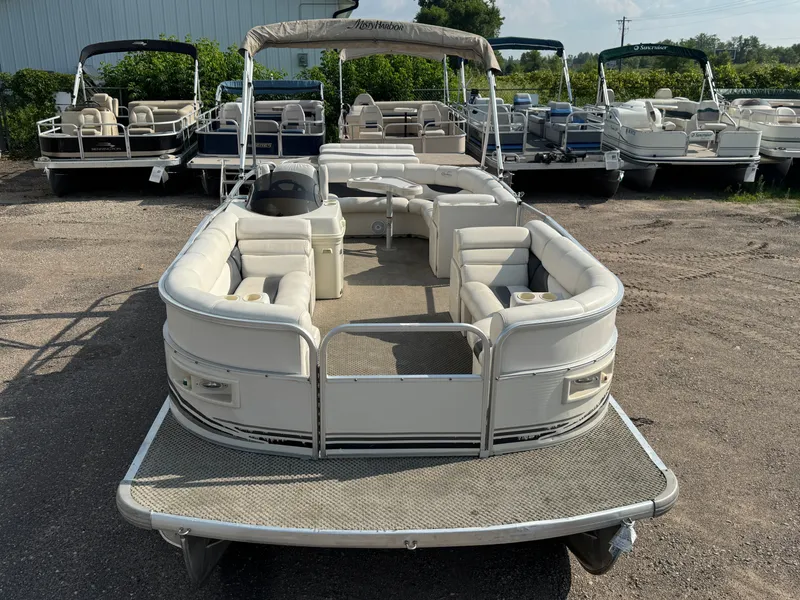 Slide: The Image of Misty Harbor 2285 GM Pontoon 2005 - 9