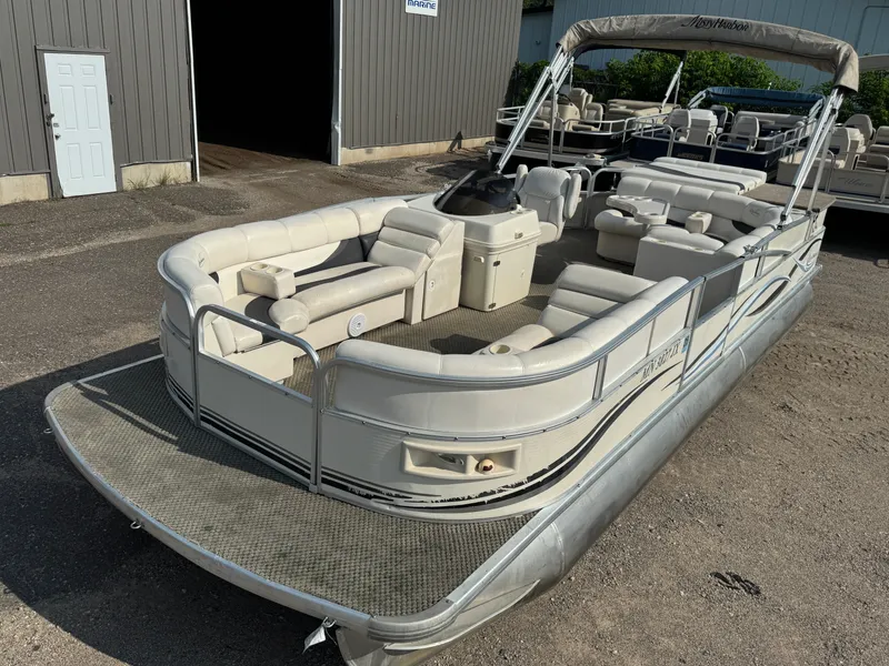 The Image of Misty Harbor 2285 GM Pontoon $12,995 2005 - 1