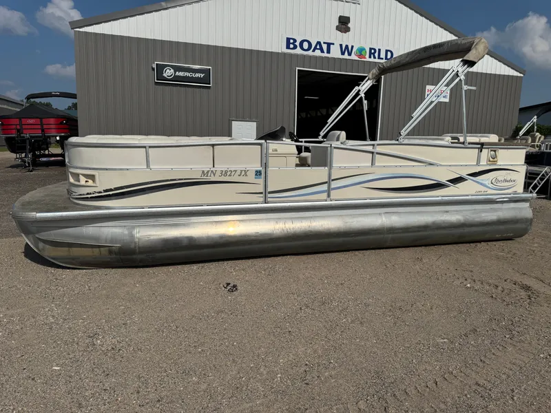 Slide: The Image of Misty Harbor 2285 GM Pontoon $12,995 2005 - 31