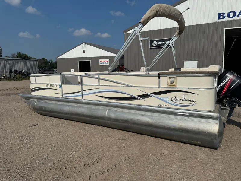 Slide: The Image of Misty Harbor 2285 GM Pontoon $12,995 2005 - 34