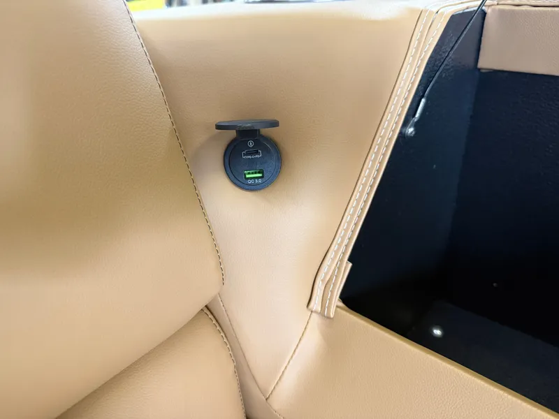 Slide: The Image of Tahoe Sport 2385 Rear Fish & Honda 4-Stroke EFI 2026 - 30