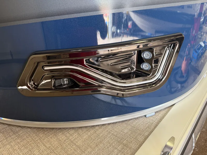 Slide: The Image of Tahoe Sport 2385 Rear Fish & Honda 4-Stroke EFI 2026 - 35