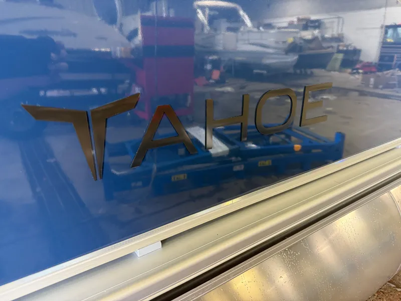 Slide: The Image of Tahoe Sport 2385 Rear Fish & Honda 4-Stroke EFI 2026 - 37