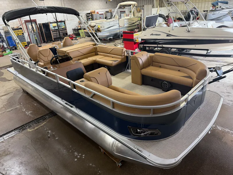 Slide: The Image of Tahoe Sport 2385 Rear Fish & Honda 4-Stroke EFI 2026 - 47