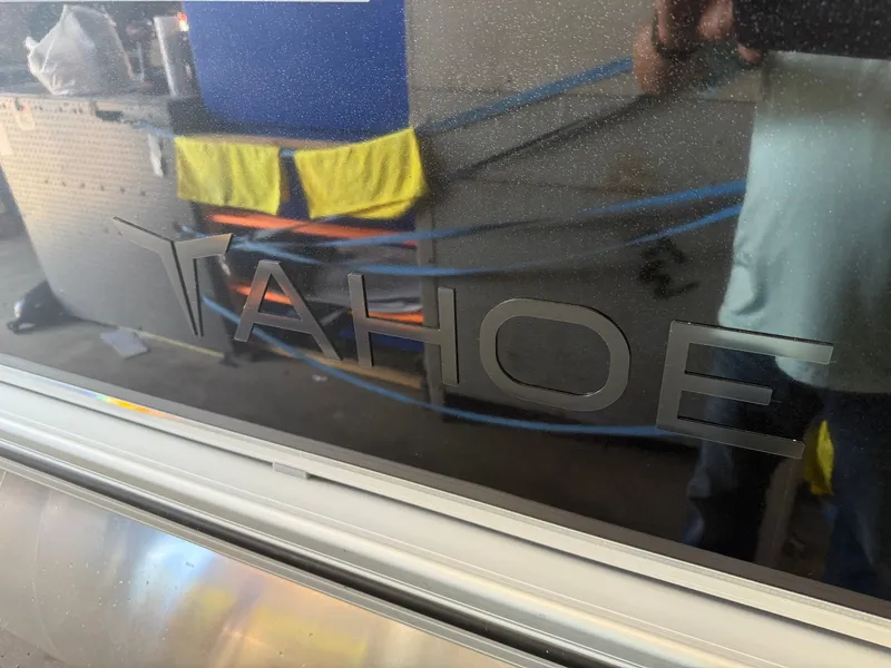 Slide: The Image of Tahoe Sport 2385 Rear Fish & Honda 4-Stroke EFI 2026 - 32