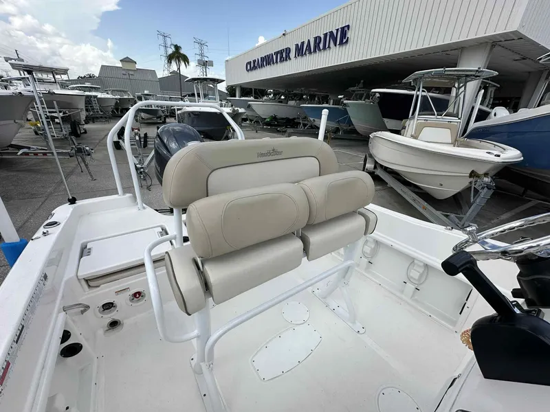 Slide: The Image of 2022 NAUTICSTAR 231 HYBRID - Image 11 - 11