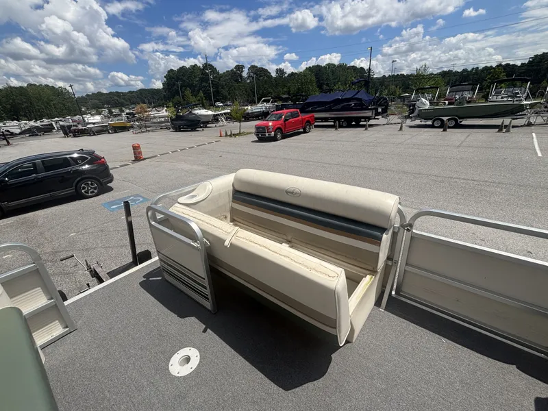 Slide: The Image of Sylvan Elite 820 w/New Tohatsu Engine and Single Axle Trailer Included 1999 - 35