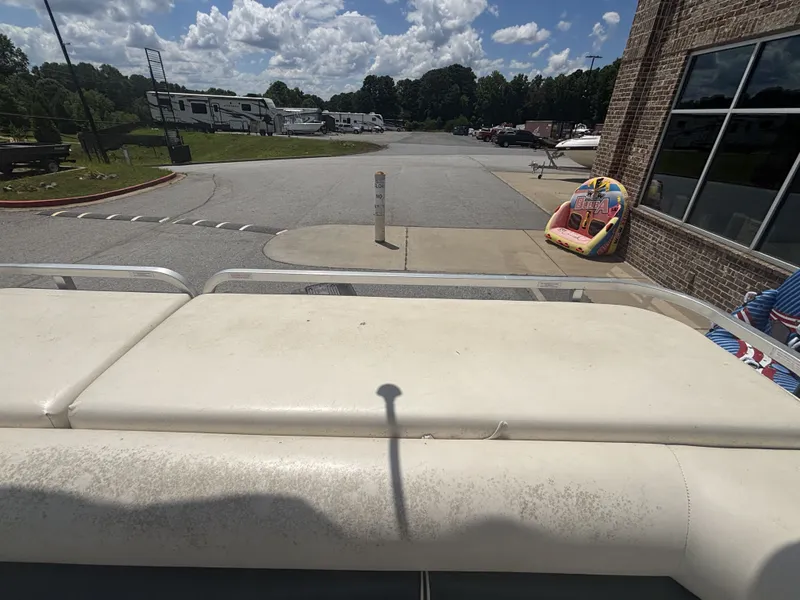 Slide: The Image of Sylvan Elite 820 w/New Tohatsu Engine and Single Axle Trailer Included 1999 - 38