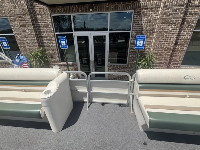 Slide: The Image of Sylvan Elite 820 w/New Tohatsu Engine and Single Axle Trailer Included 1999 - 40