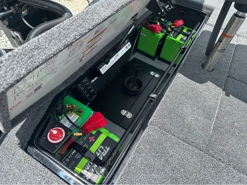 Slide: The Image of Ranger Z521R 2026 - 12