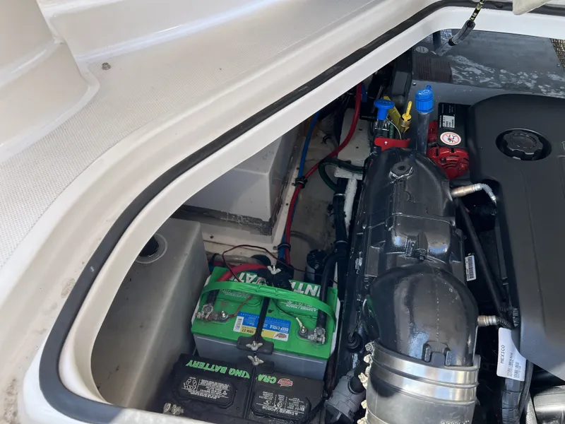 Slide: The Image of Regal 28 Express 2017 - 10