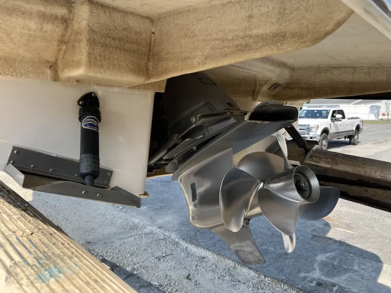 Slide: The Image of Regal 28 Express 2017 - 30