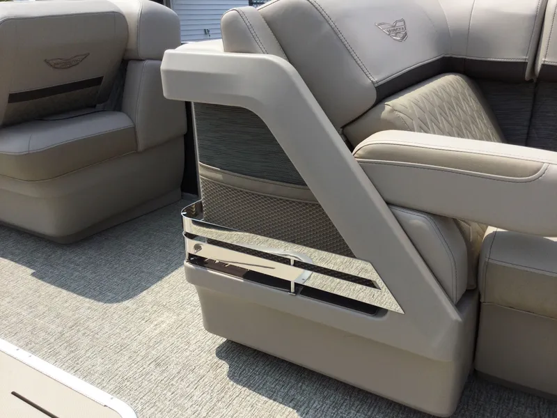 Slide: The Image of Bennington 22MLSE SPS TRI-LOG 2026 - 20