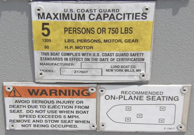 Slide: The Image of Lund PREDATOR 1760 DLX TILLER 2024 - 9