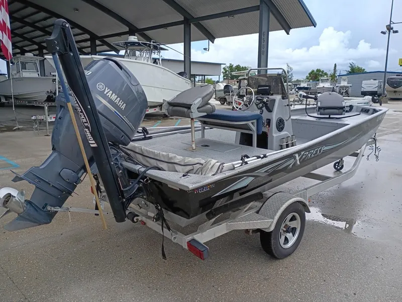 Slide: The Image of Xpress XP18CC 2015 - 6