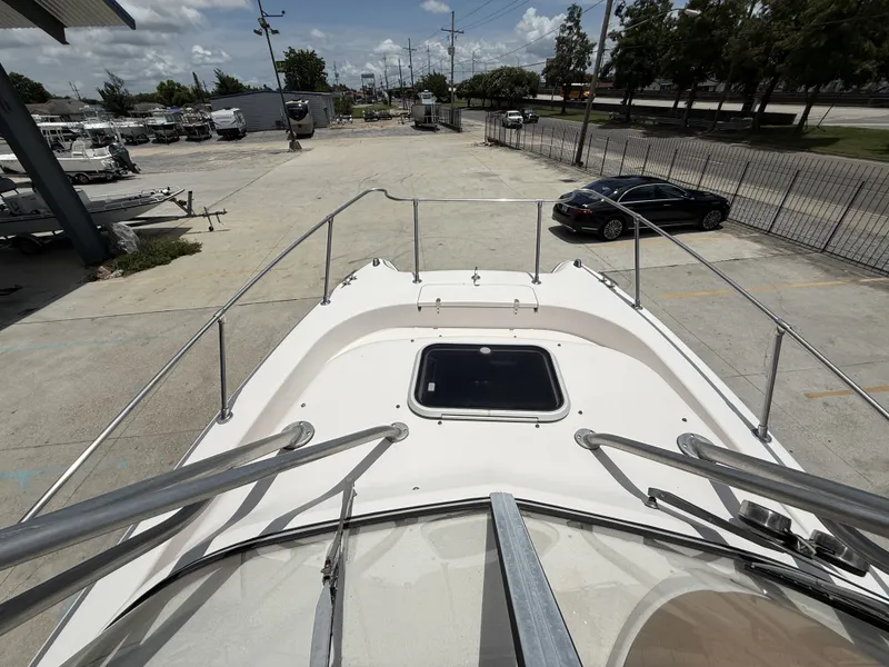 Slide: The Image of Grady-White F-26 Tigercat 1997 - 8