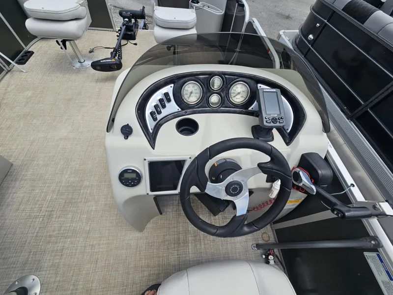 Slide: The Image of G3 Angler V18 F 2018 - 3