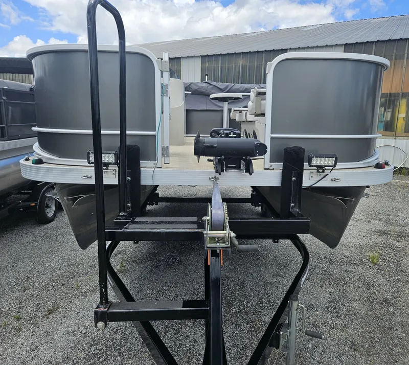 Slide: The Image of G3 Angler V18 F 2018 - 7