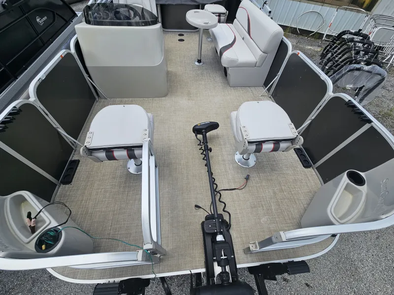 Slide: The Image of G3 Angler V18 F 2018 - 9