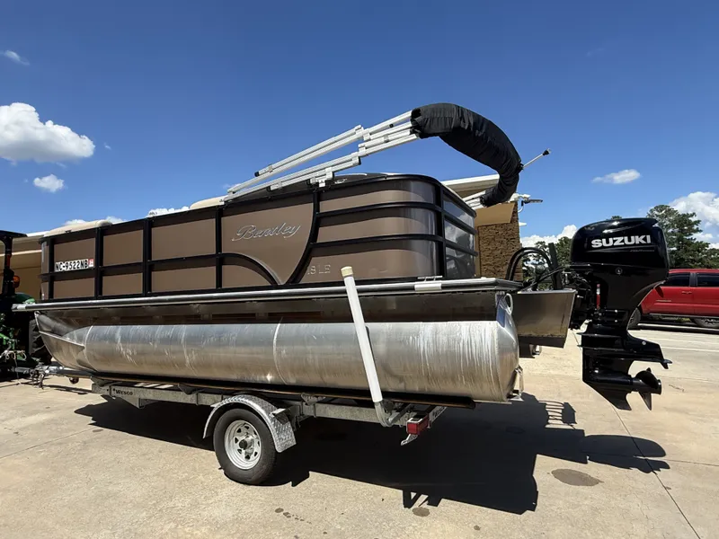 Slide: The Image of Bentley Pontoons LE 180 3 POINT 2023 - 7