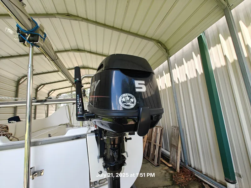 Slide: The Image of Catalina 22 Sport 2017 - 13