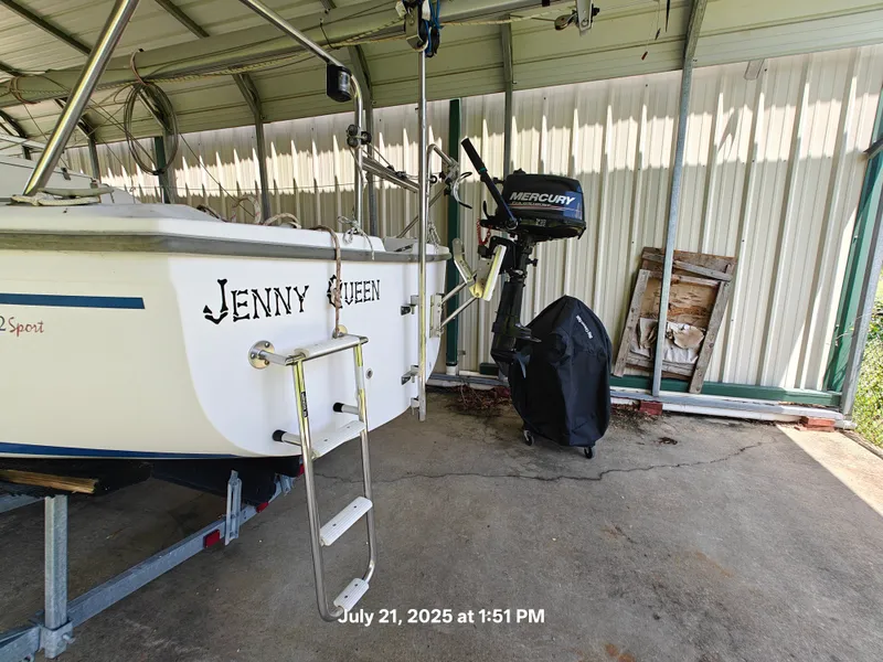 Slide: The Image of Catalina 22 Sport 2017 - 5