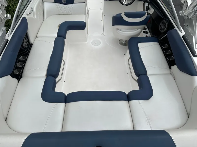 Slide: The Image of MasterCraft X15 2012 - 10