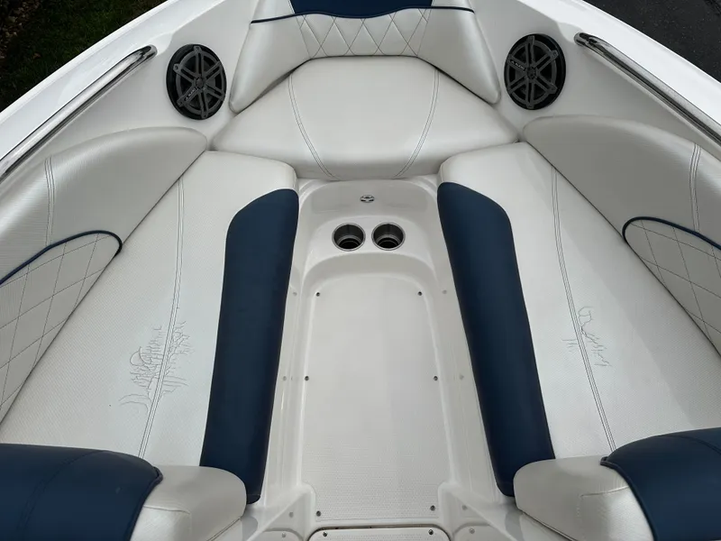 Slide: The Image of MasterCraft X15 2012 - 22