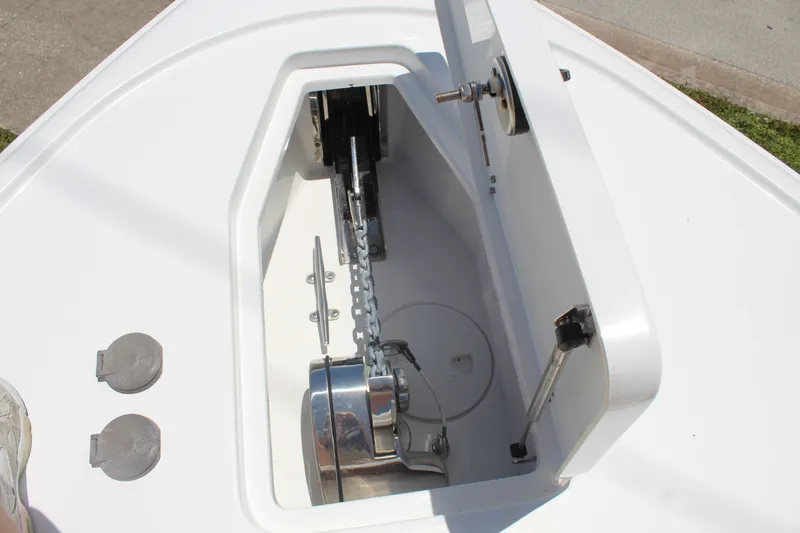 Slide: The Image of Sea Hunt Ultra 275 SE 2024 - 22