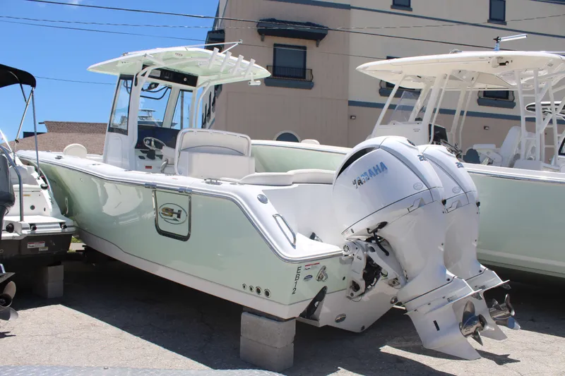 Slide: The Image of Sea Hunt Ultra 275 SE 2024 - 3