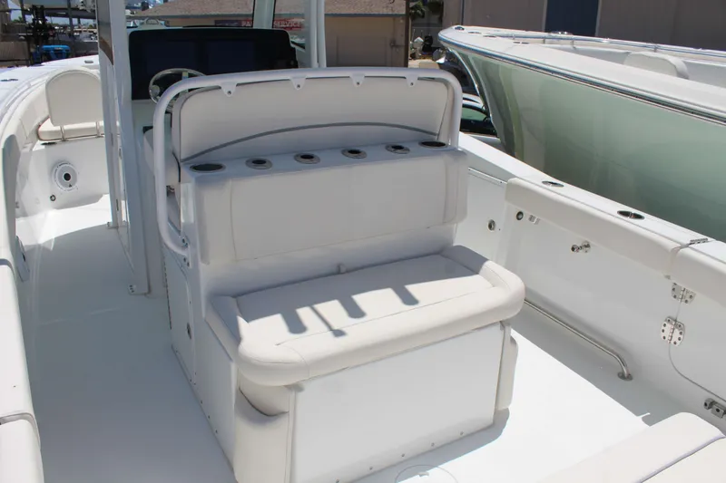 Slide: The Image of Sea Hunt Ultra 275 SE 2024 - 5