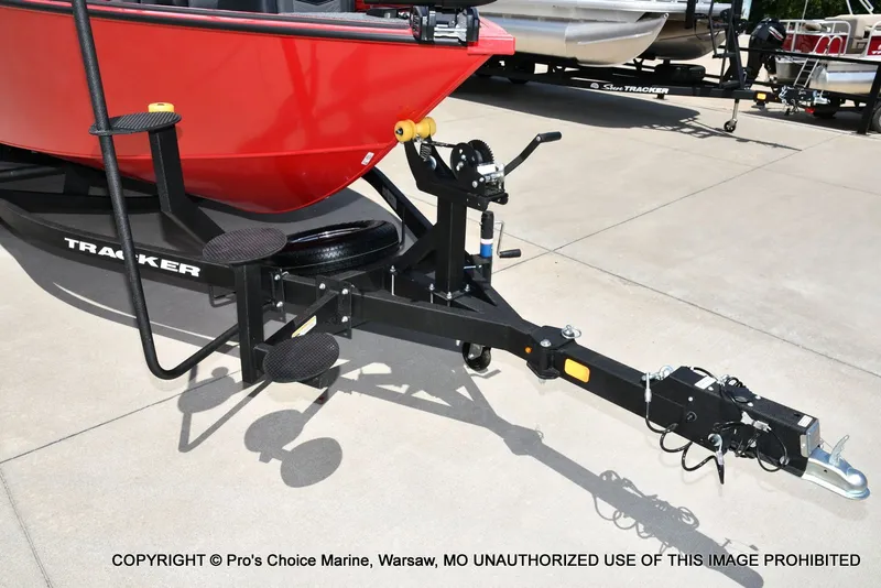 Slide: The Image of Tracker Targa V-18 WT 2026 - 28