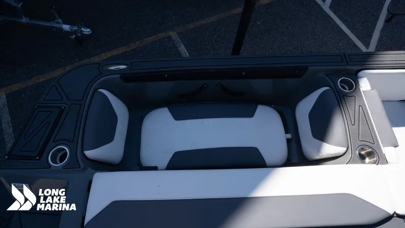 Slide: The Image of Heyday Wake Boats WT Surf 2023 - 12