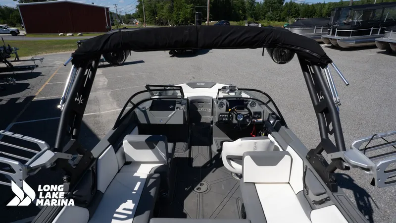 Slide: The Image of Heyday Wake Boats WT Surf 2023 - 14