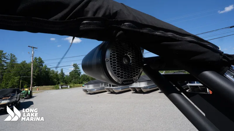 Slide: The Image of Heyday Wake Boats WT Surf 2023 - 16