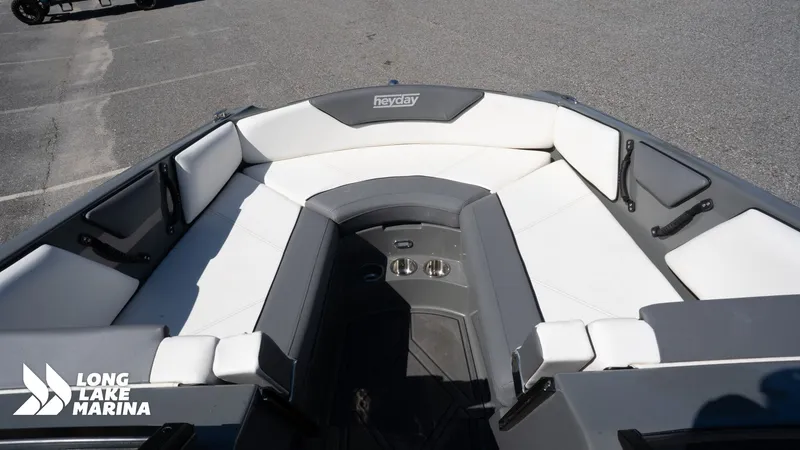 Slide: The Image of Heyday Wake Boats WT Surf 2023 - 21